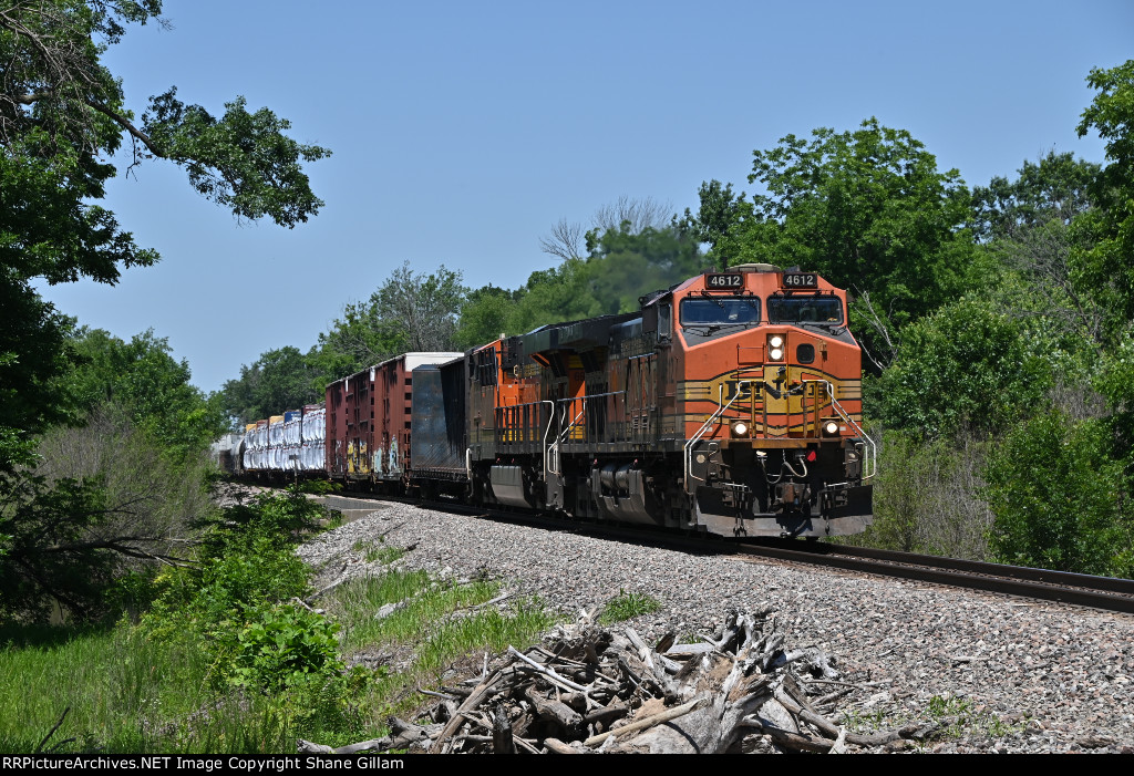 BNSF 4612